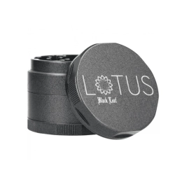 Grinder do suszu Black Leaf Lotus PREMIUM 4 części Grinder do suszu Black Leaf Lotus PREMIUM 4 części